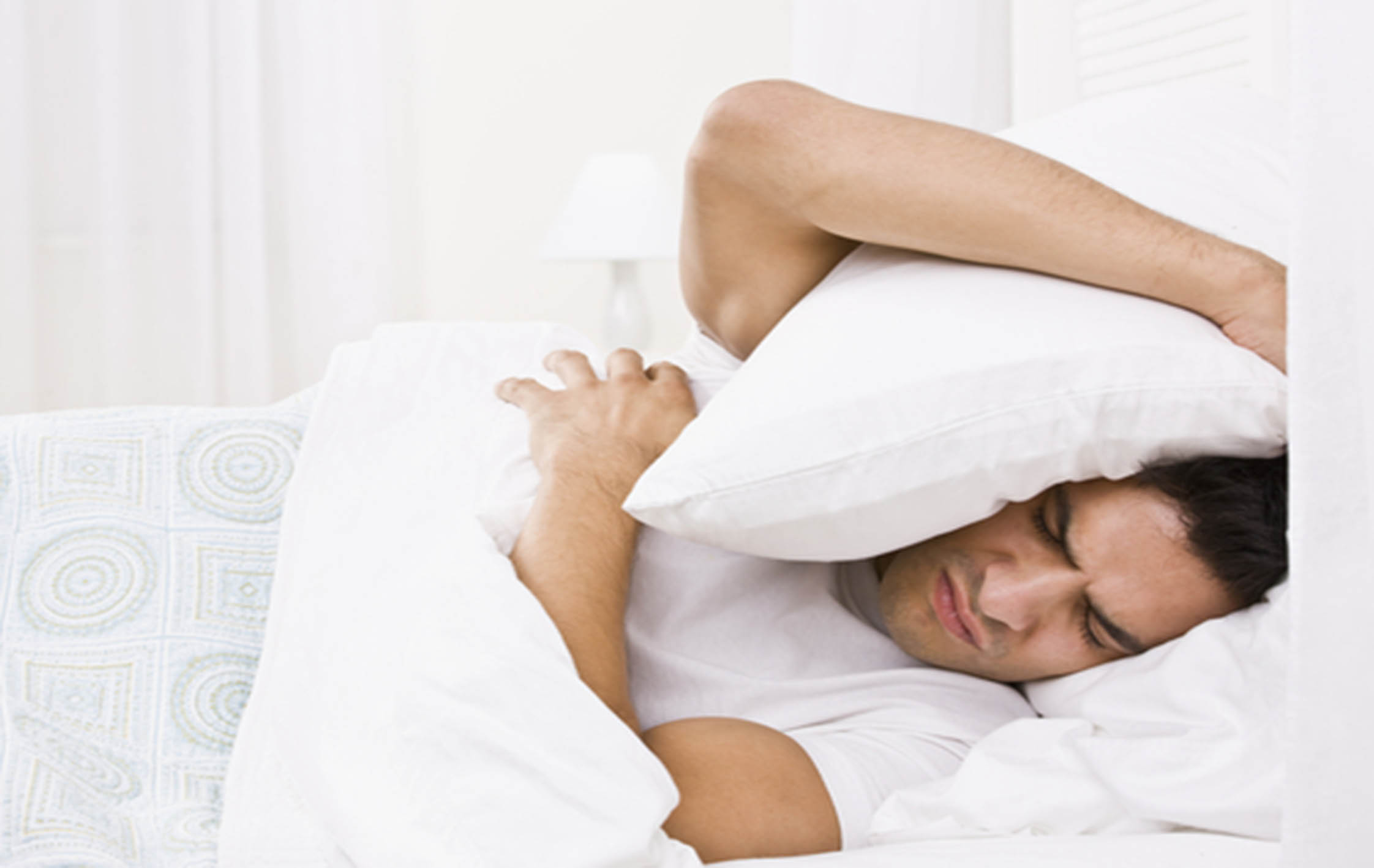 عیب‌یابی و راه‌حل‌هایی برای شب‌های بی‌خوابی شما
