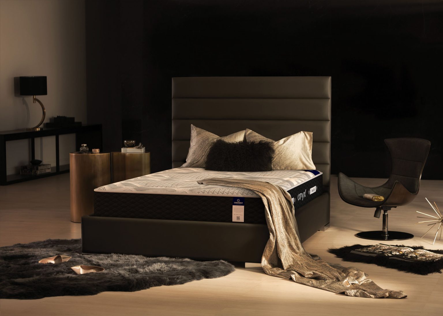 تشک لاتکس بهتر است یا مموری فوم؟